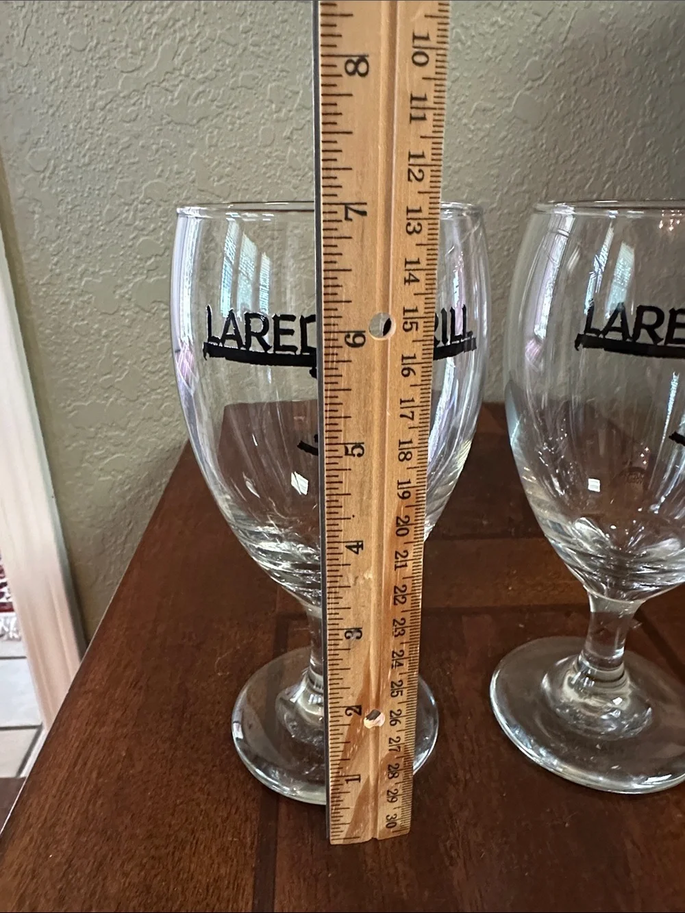 Vintage Laredo Grill Tex-Mex Restaurant Logo Wine/Beer Goblet Glasses - Set of 2